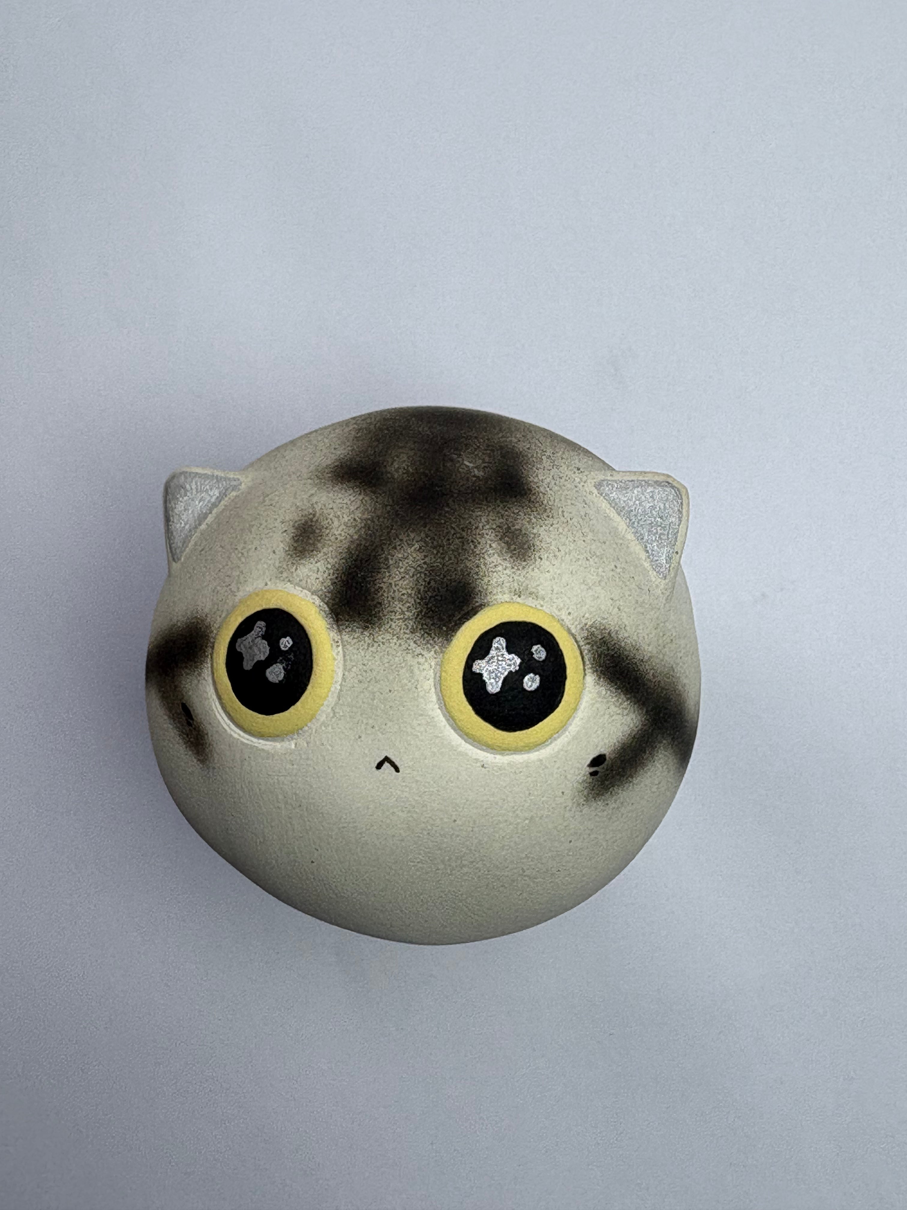 Medium Cat Ball Series
