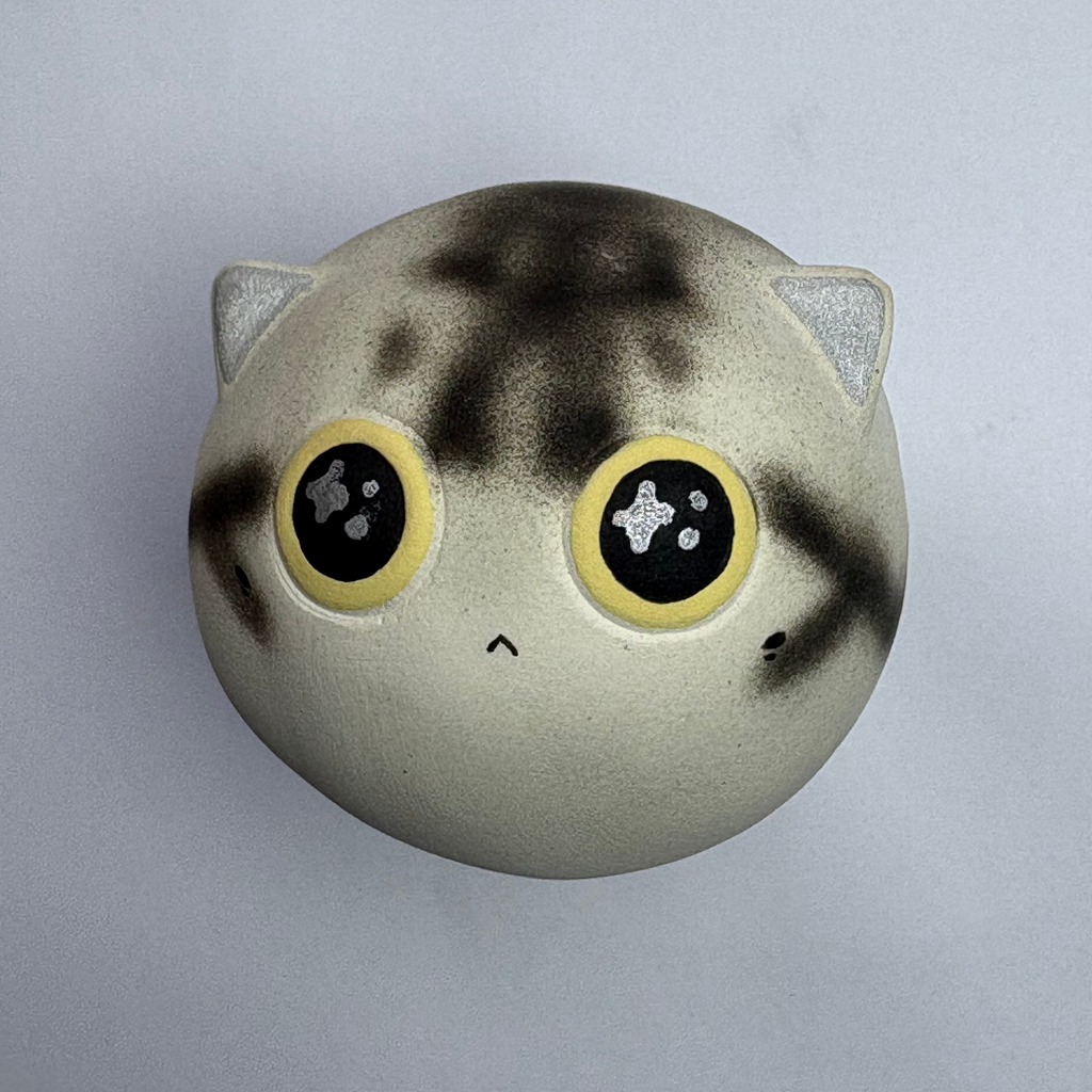 Medium Silver Bengal Cat