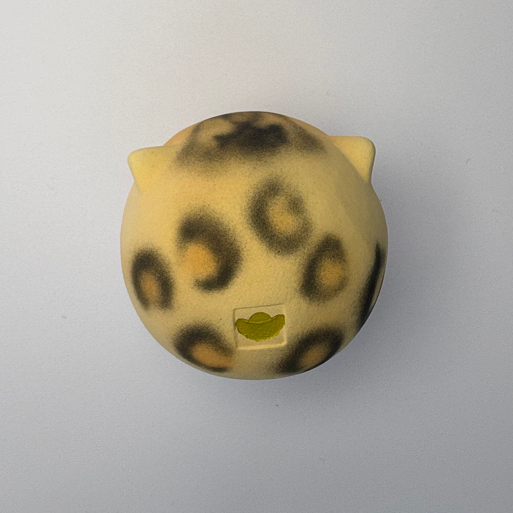 Medium Golden Bengal Cat