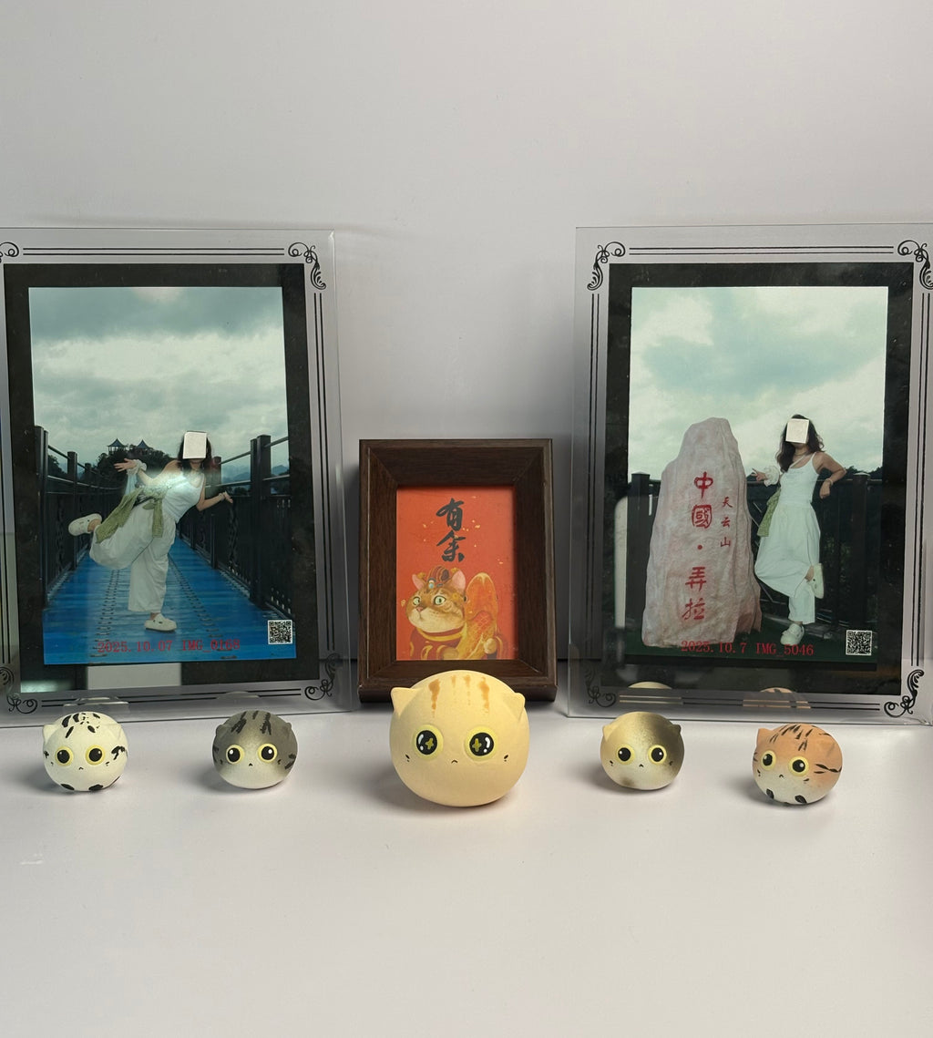 Small Golden Shaded Cat