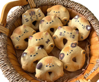 Bagel Ceramic Cat Bread